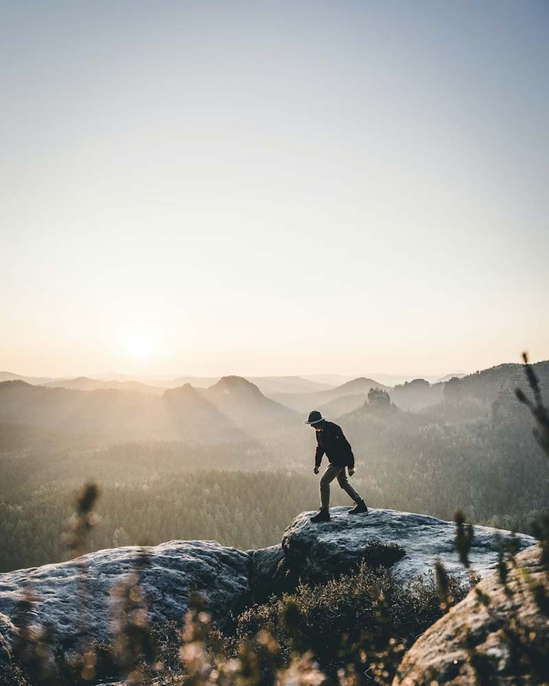 Tracking background